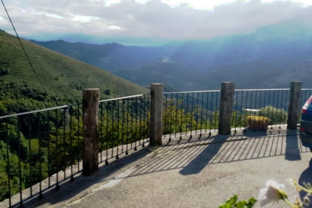 Ferienwohnung El Mirador De Cobena Ii. Aires De Liebana En Picos Exterior foto